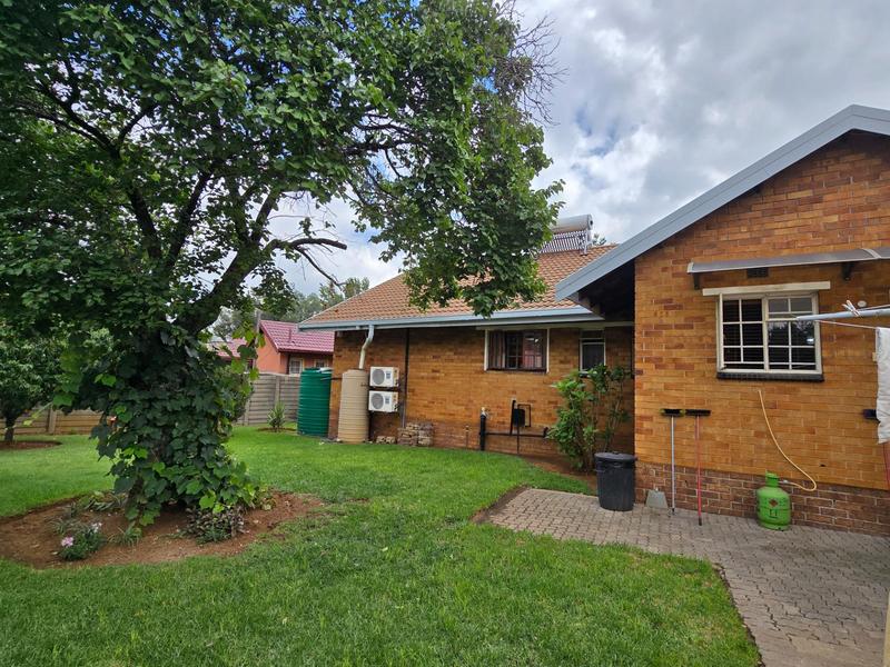 3 Bedroom Property for Sale in Vaalpark Free State